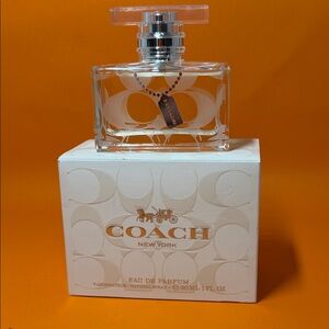 Coach Eau de Parfum - Chic White and Silver